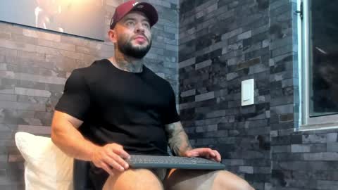 brucedallas online show from 04.01.26