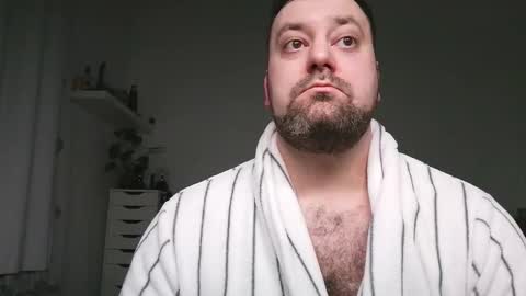 Bruce online show from 12.17.25