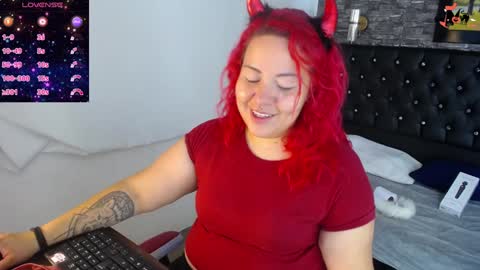 Bruja SCarlata online show from 02.04.25