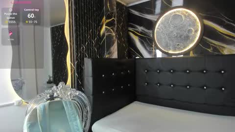 Bruja SCarlata online show from 10.11.25