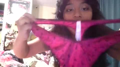 brujerita_dmota online show from 04.26.26