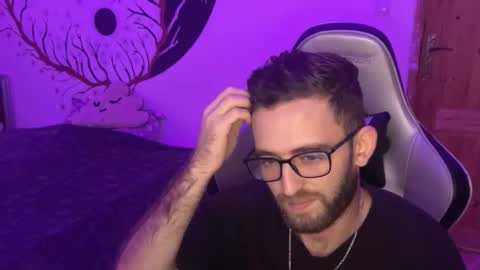 Snapshot of brulink103 chatting on 09.17.25 ganjatalks online show from 09.17.25