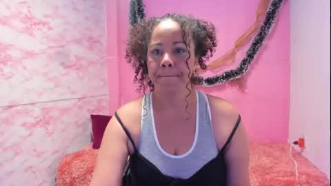 Snapshot of brunette_sasha chatting on 01.05.25 Sasha Brunette online show from 01.05.25