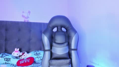 Lady  online show from 01.23.25