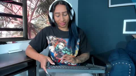 brunette online show from 01.28.25