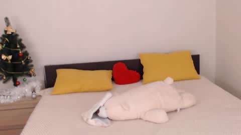 Ellis online show from 01.12.26