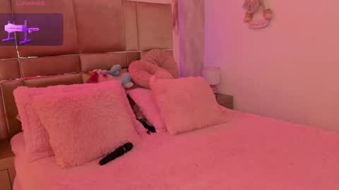 Snapshot of brunettklaryss chatting on 02.01.26 Brenda online show from 02.01.26