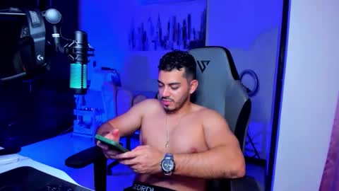 Snapshot of bruno_diaz31 chatting on 04.18.26 Bruno online show from 04.18.26