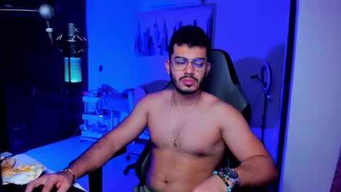 Snapshot of bruno_diaz31 chatting on 05.19.26 Bruno online show from 05.19.26