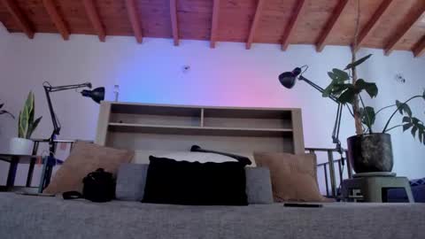 Andres Suarez online show from 03.20.26