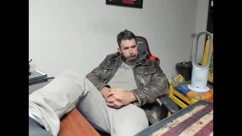 BRUTALMASTER1983 online show from 11.06.25