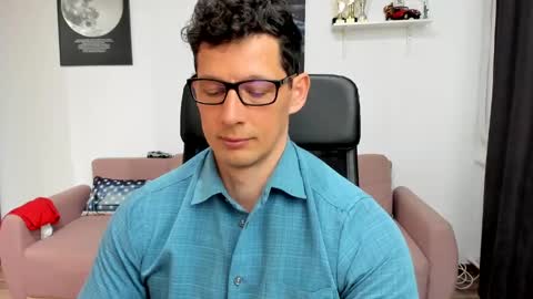 Brutus K online show from 03.04.25