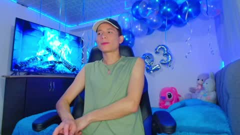 BRYAM INDEPENDENT MODEL online show from 01.10.25