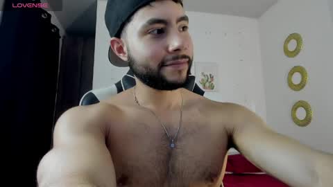 Snapshot of bryan_oficials chatting on 05.07.26 bryan_oficials online show from 05.07.26