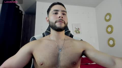 Snapshot of bryan_oficials chatting on 05.10.26 bryan_oficials online show from 05.10.26