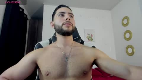 Snapshot of bryan_oficials chatting on 05.26.26 bryan_oficials online show from 05.26.26