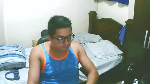 Snapshot of bryanbendy chatting on 09.25.25 bryanbendy online show from 09.25.25