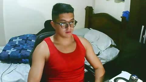 Snapshot of bryanbendy chatting on 11.07.25 bryanbendy online show from 11.07.25