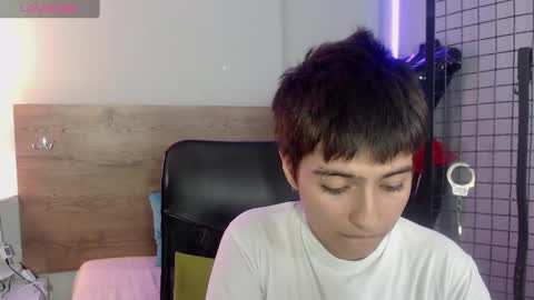 Snapshot of bryce_evans chatting on 12.17.24 B R Y C E  online show from 12.17.24