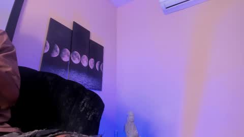 Bryxon  online show from 03.01.25