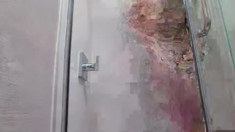 Snapshot of btrthanezra04 chatting on 02.04.25 NickRock online show from 02.04.25