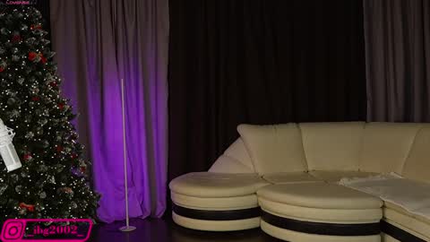 Bubble  gum  online show from 01.06.25