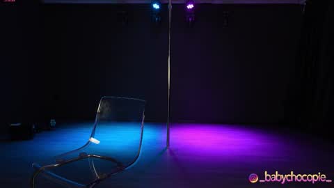 Bubble  gum  online show from 01.15.26