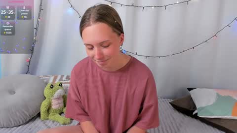 Sabrina  online show from 12.18.24