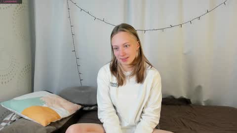 Sabrina  online show from 01.08.25