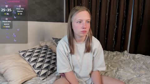 Sabrina  online show from 01.10.25