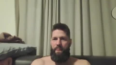 bubblebee1982 online show from 01.14.25