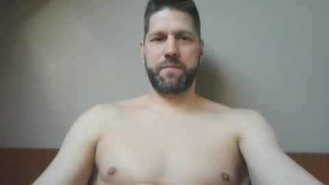 bubblebee1982 online show from 03.20.26