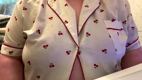 bubblegirl online show from 04.24.26