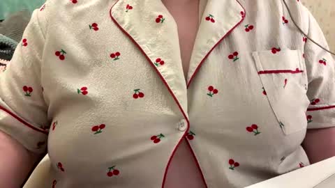 bubblegirl online show from 04.25.26