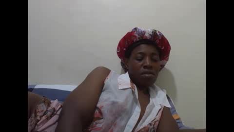 Snapshot of bubbly_jocyce chatting on 06.06.26 talisha online show from 06.06.26
