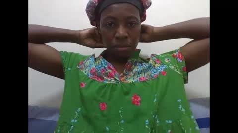 Snapshot of bubbly_jocyce chatting on 06.07.26 talisha online show from 06.07.26