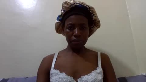 Snapshot of bubbly_jocyce chatting on 06.10.26 talisha online show from 06.10.26