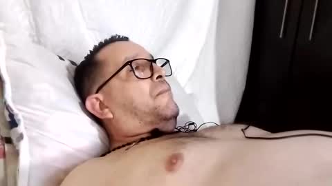 buchs32 online show from 10.21.25