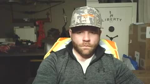 Snapshot of buckwild69204 chatting on 12.19.25 buckwild69204 online show from 12.19.25