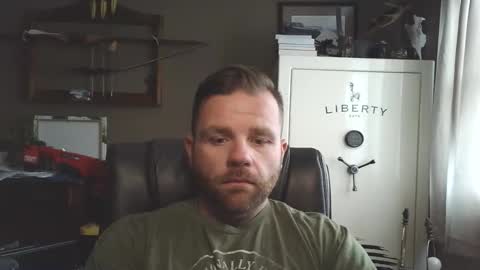 Snapshot of buckwild69204 chatting on 05.31.26 buckwild69204 online show from 05.31.26