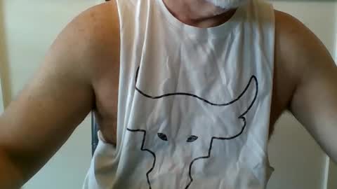 Snapshot of budlgt12 chatting on 06.07.26 I love when others make me jack off for them online show from 06.07.26