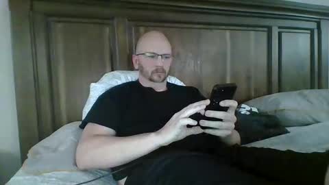 Snapshot of bueff chatting on 05.08.26 bueff online show from 05.08.26
