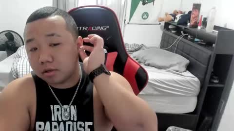 buffsexyman24 online show from 02.22.25