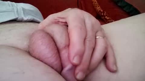 Snapshot of bulkyboners chatting on 05.10.26 ejaculation for 250 online show from 05.10.26