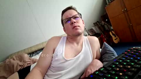 Snapshot of bumbuss chatting on 02.22.26 bumbuss online show from 02.22.26
