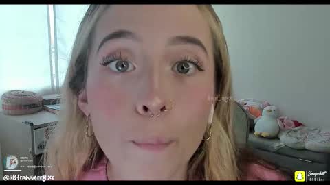 Snapshot of bun_nyx chatting on 02.02.26 online show from 02.02.26