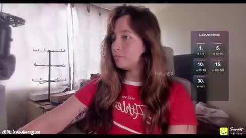Snapshot of bun_nyx chatting on 07.24.26 online show from 07.24.26