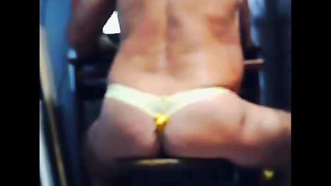 Snapshot of bundalisagulosa chatting on 10.28.25 bundalisagulosa online show from 10.28.25