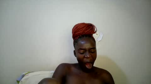 Snapshot of bunny_bliss1 chatting on 07.19.26 bunny_bliss1 online show from 07.19.26