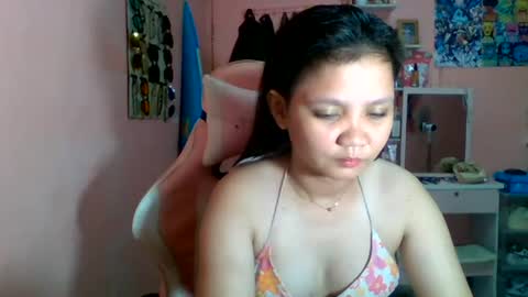 Snapshot of bunny_flower18 chatting on 06.21.26 bunny_flower18 online show from 06.21.26